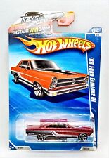 Hot Wheels 2010 Muscle Mania 66 Ford Fairlane Gt